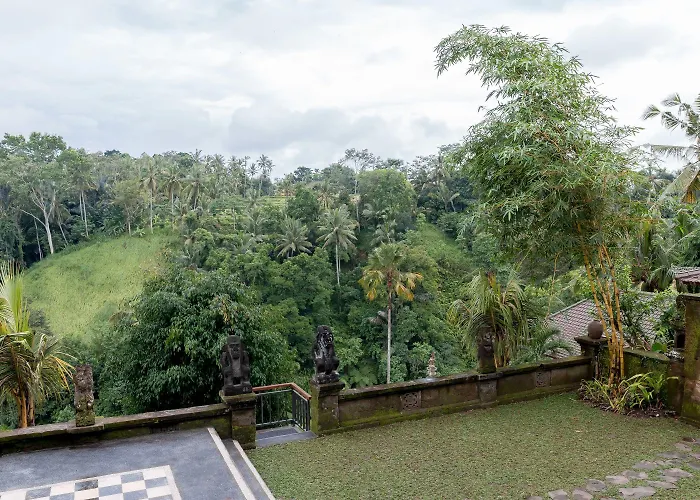 Ulun - Chse Certified Курортный комплекс 4*